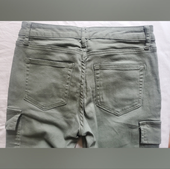 Joe Fresh Cargo Pants - Picture 3 of 5